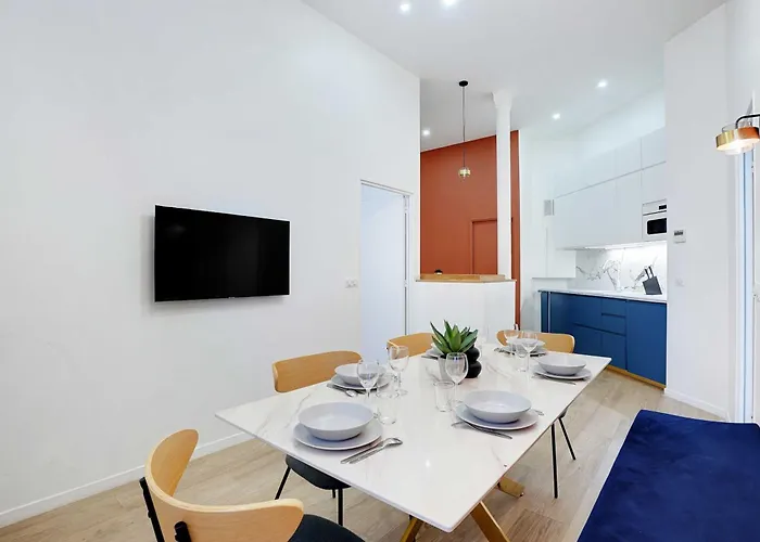 Daire Charming 2br - 8p With Ac - Galerie Lafayette *